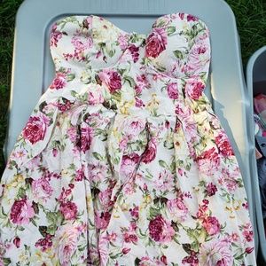 Xl floral strapless dress